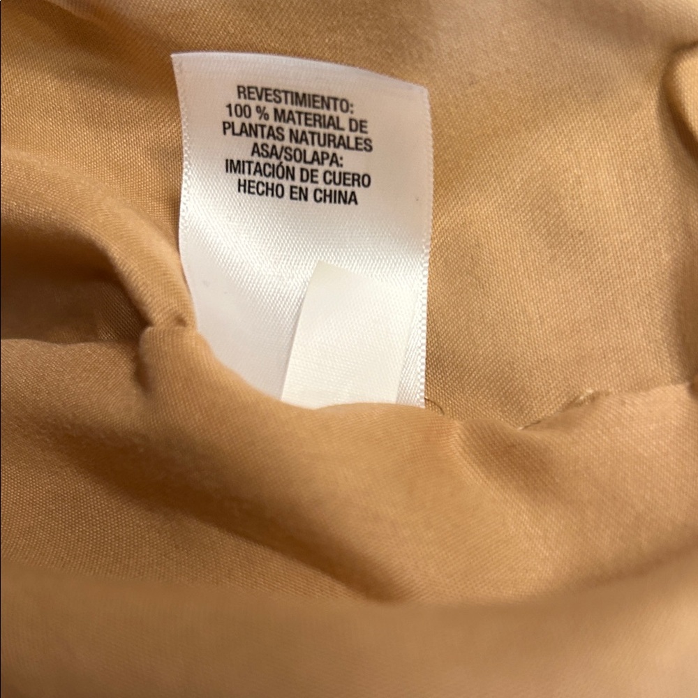 Universal Thread Circular Tan Natural Straw Handbag/Tote. 16”Diameter - Picture 7 of 10